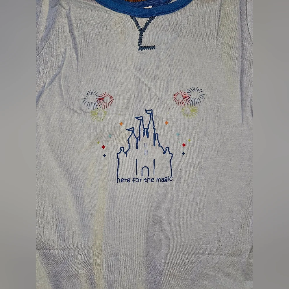 The Yellow Lamb Disney Castle Kids Pajama Set - Sz 3T